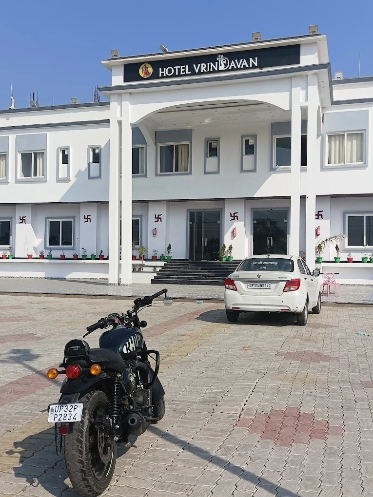 Hotel Vrindavan Interior